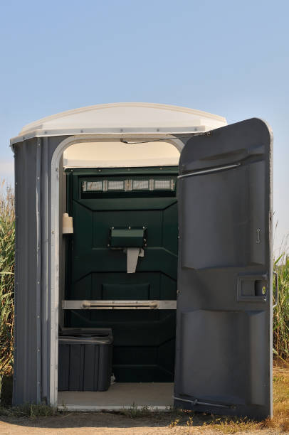 Best Luxury portable toilet rental  in Apple Valley, UT